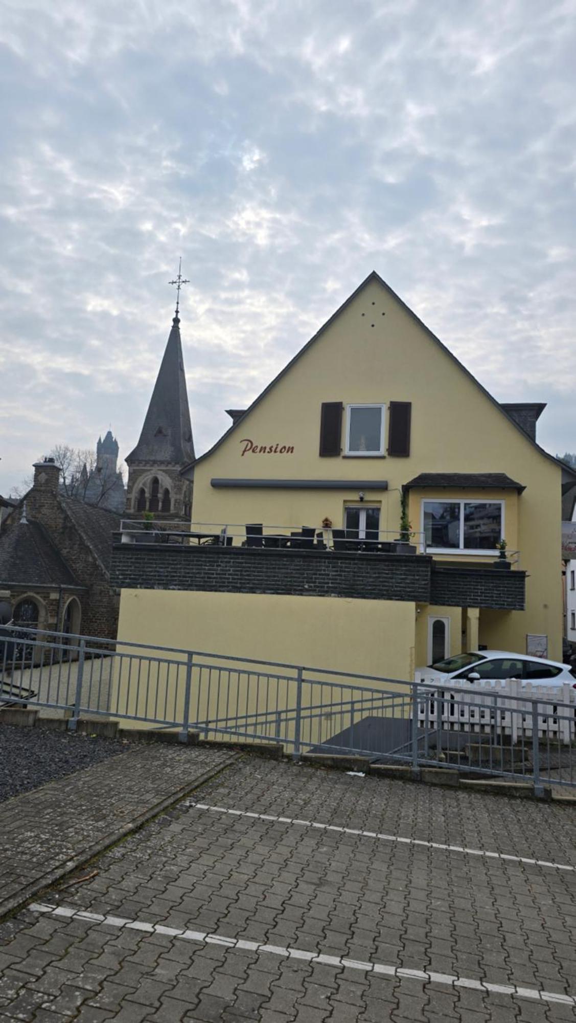 Pension Hendriks Кохем Экстерьер фото